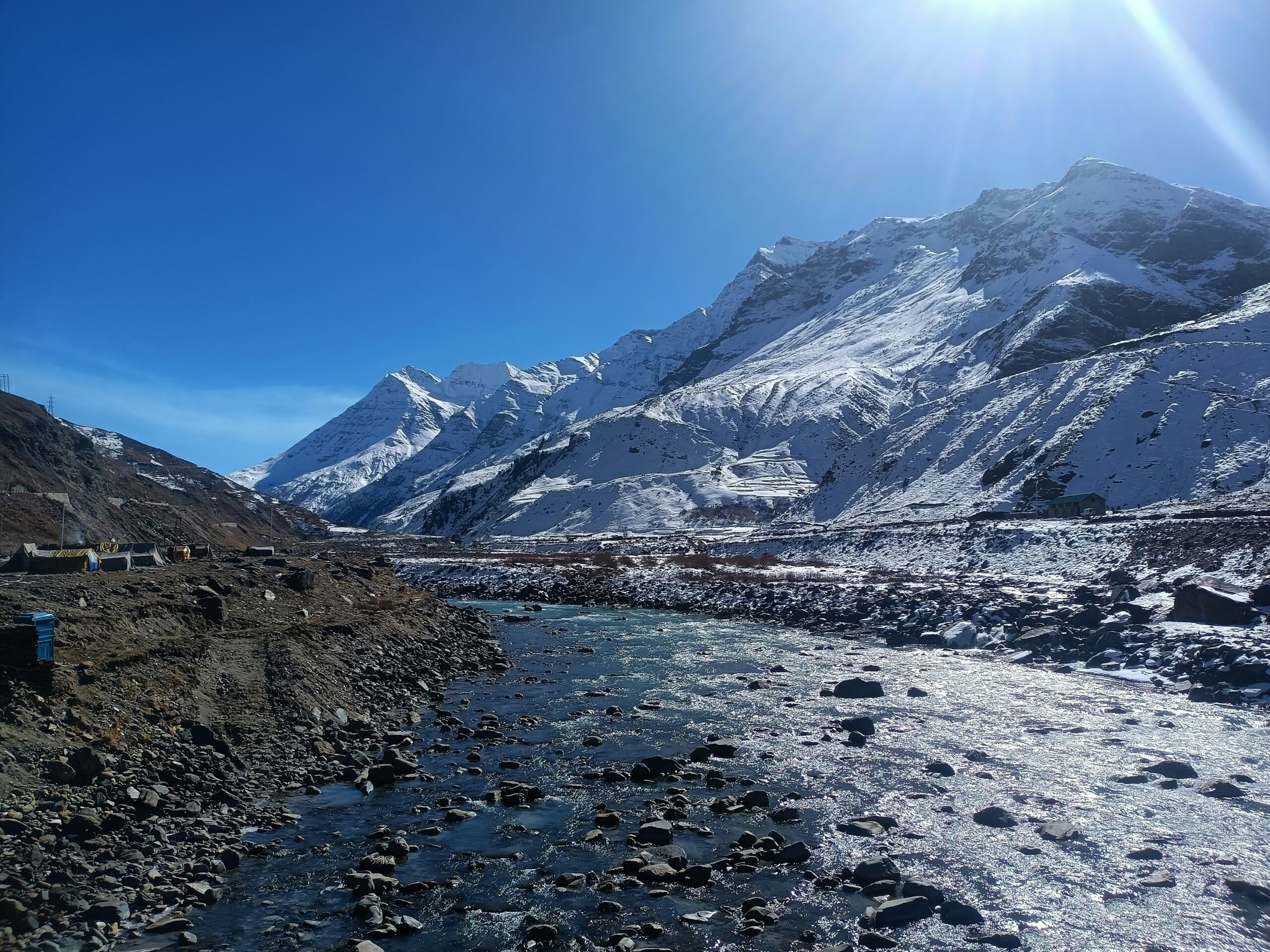 Manali SG Travels Destination Page